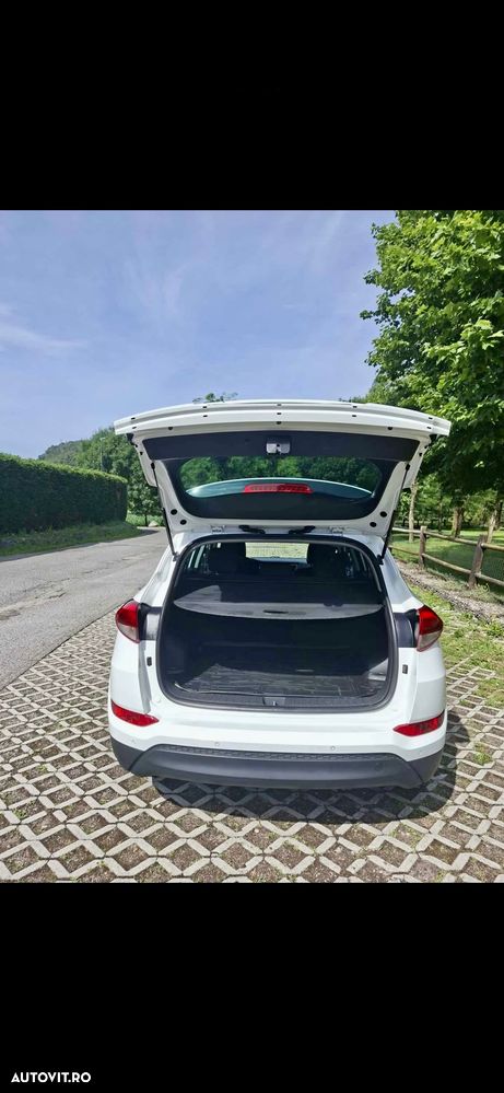 Hyundai Tucson blue 1.7 CRDi 2WD Passion - 6