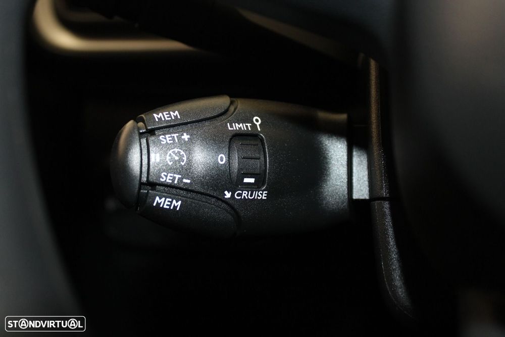 Citroën C3 1.2 PureTech Shine - 13