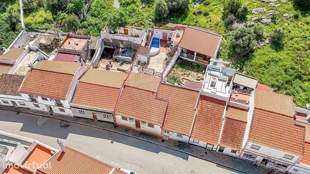 Moradia T2 para venda - Grande imagem: 2/25