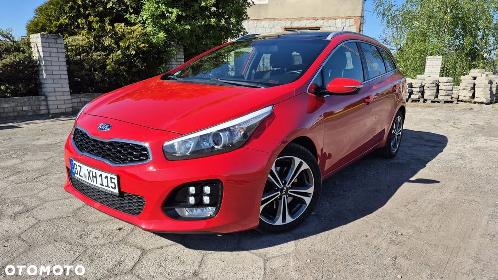 Kia Ceed 1.6 CRDi 136 ISG GT Line - 36