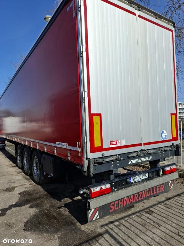 Schwarzmuller S1 - 4