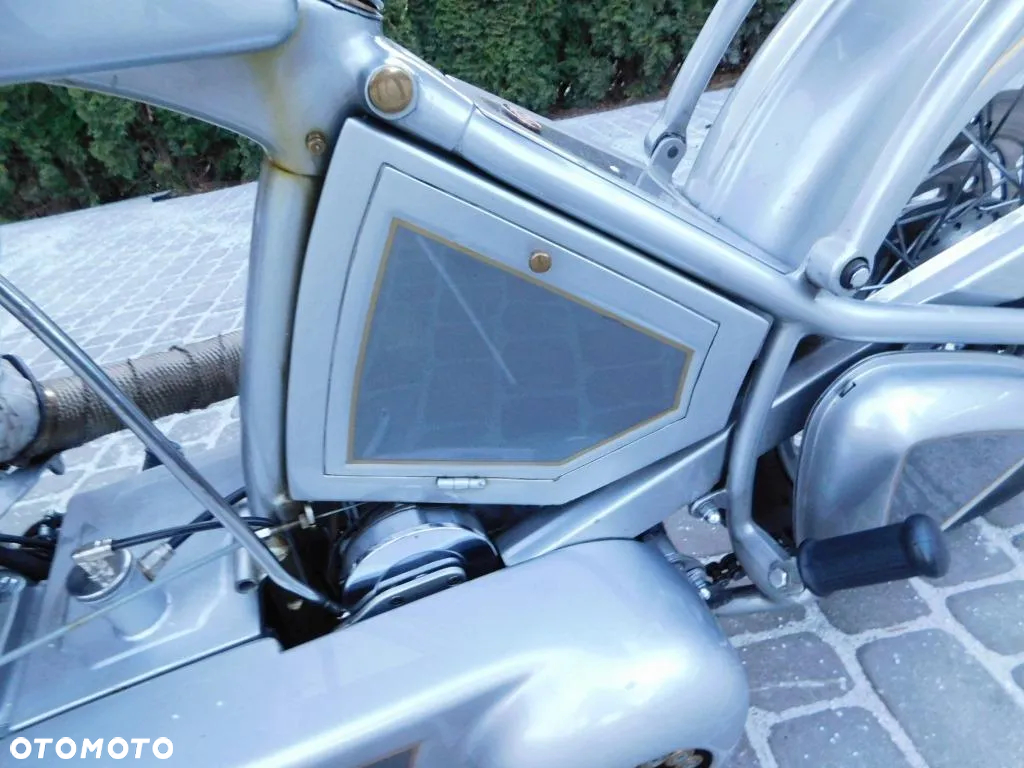 Harley-Davidson Inny - 33