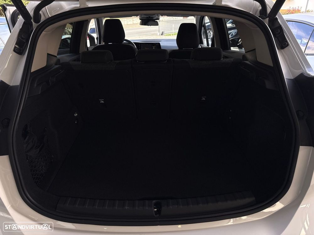 BMW 218 Active Tourer i Auto - 32