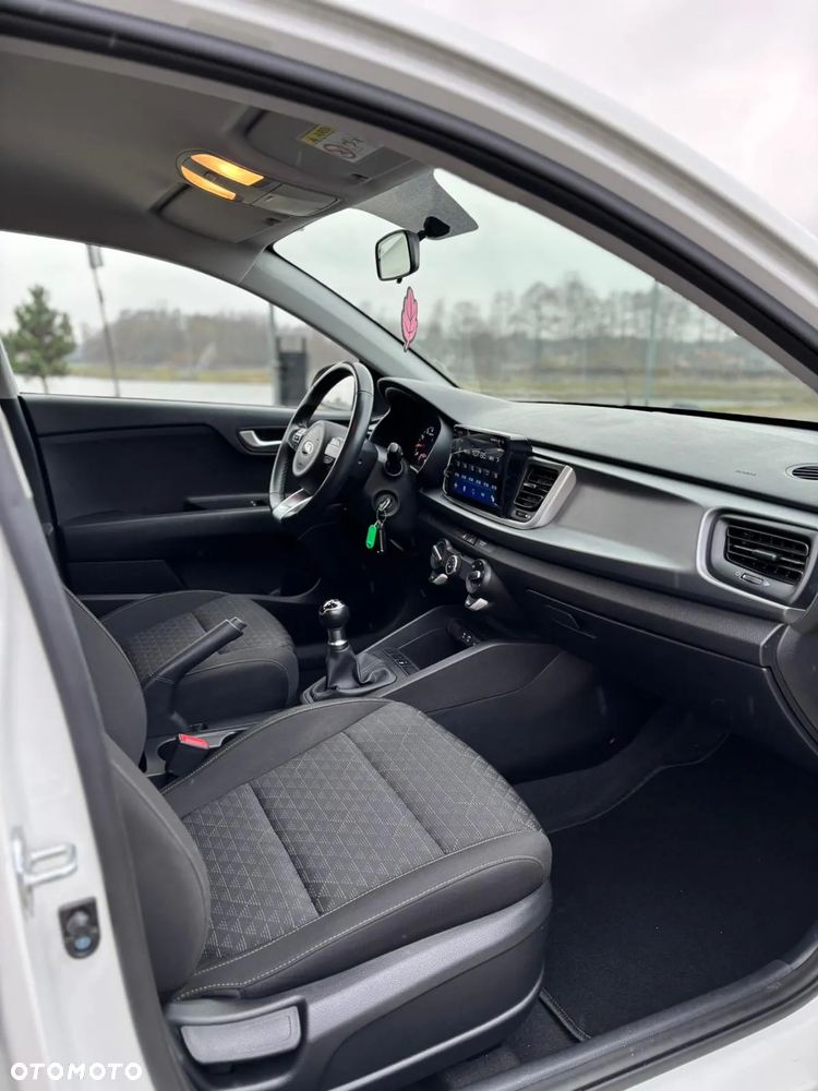 Kia Rio 1.2 Attract - 18