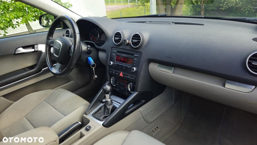 Audi A3 3-drzwiowe 2.0 TDI Ambiente - 7