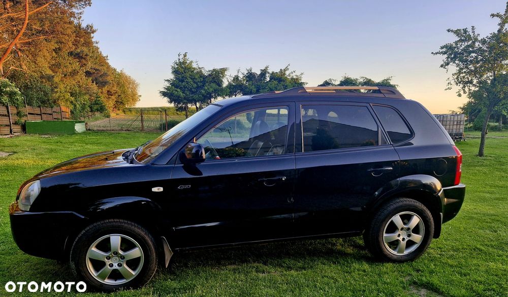 Hyundai Tucson - 2