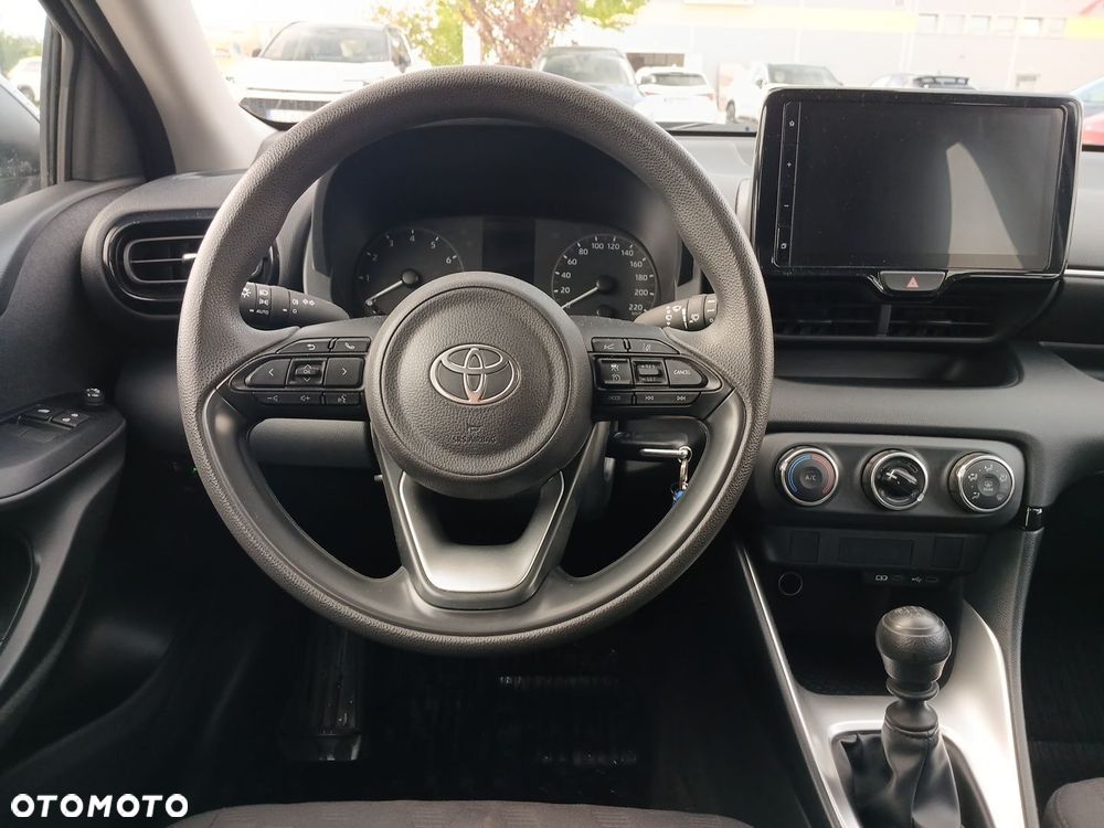 Toyota Yaris 1.5 Active - 12