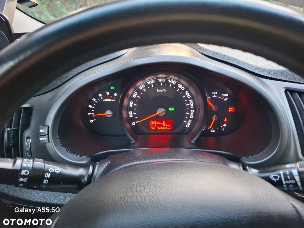 Kia Sportage 2.0 CRDI XL AWD - 13