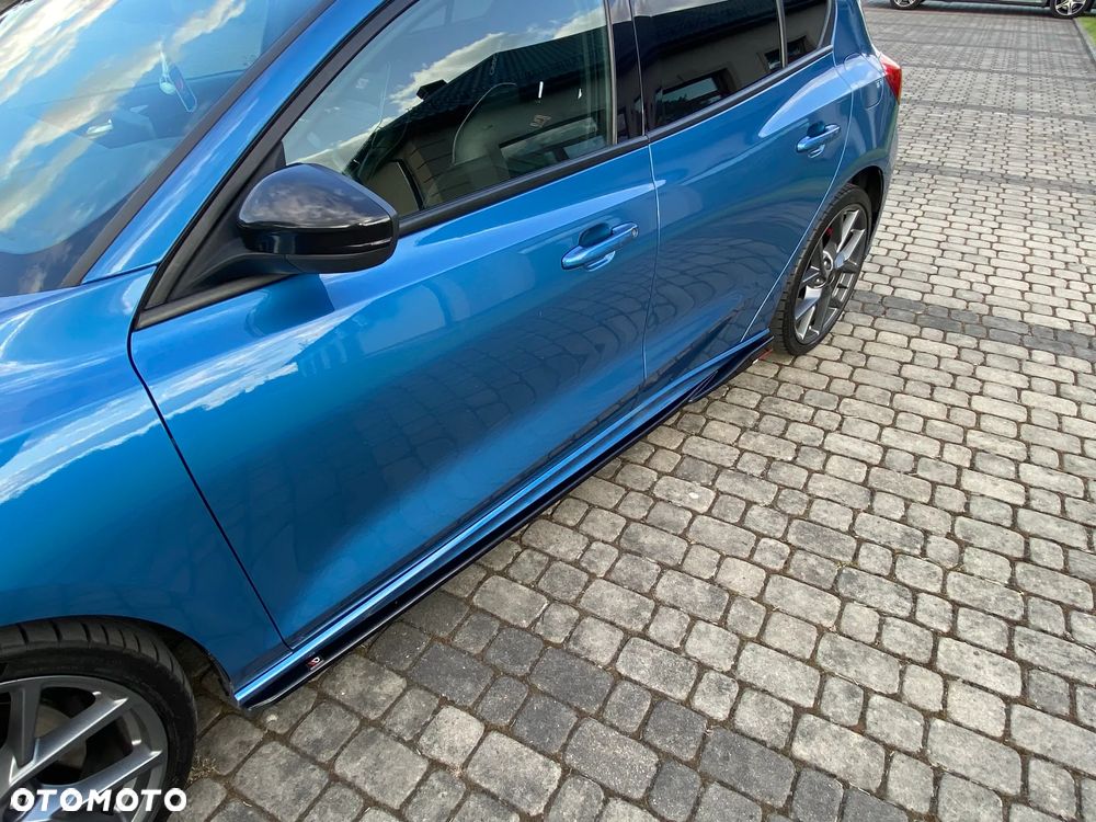 Ford Focus 2.3 EcoBoost ST-3 - 22