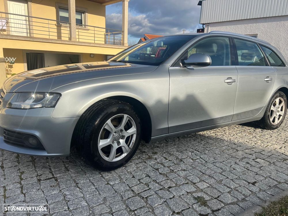 Audi A4 Avant 2.0 TDI DPF Ambition - 4