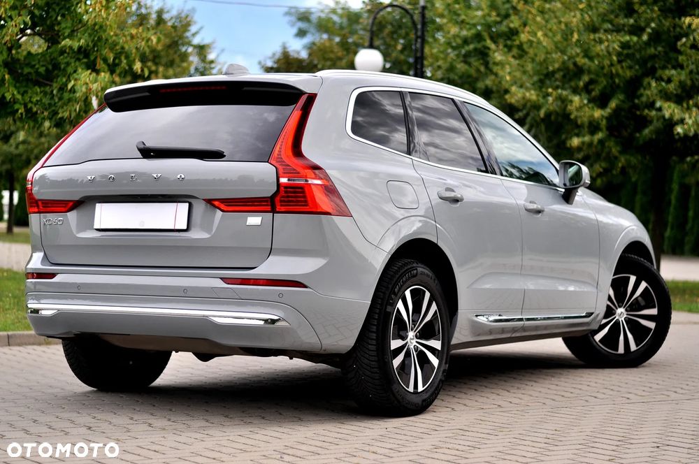 Volvo XC 60 T6 Plug-In Hybrid AWD Core - 5