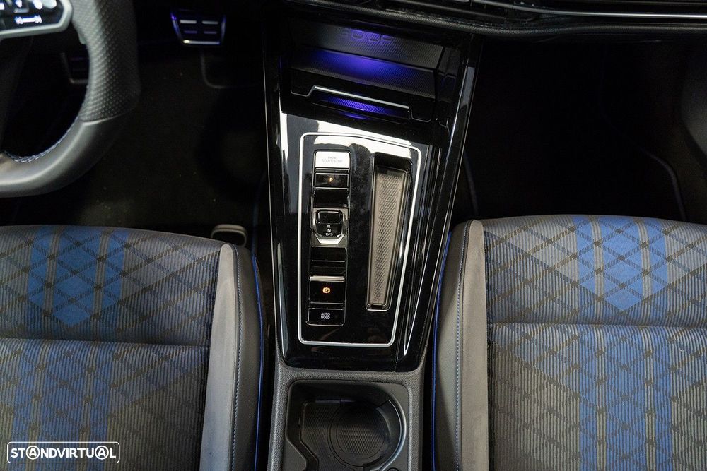 VW Golf 2.0 TSI R DSG - 36