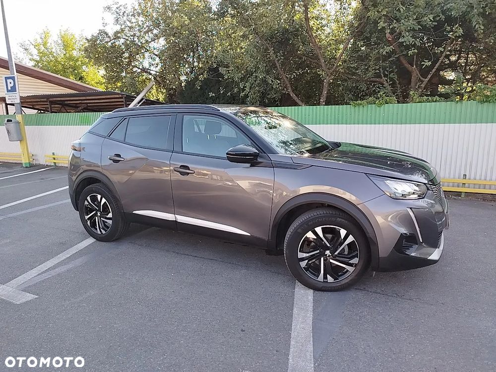 Peugeot 2008 PureTech 130 EAT8 Allure - 2