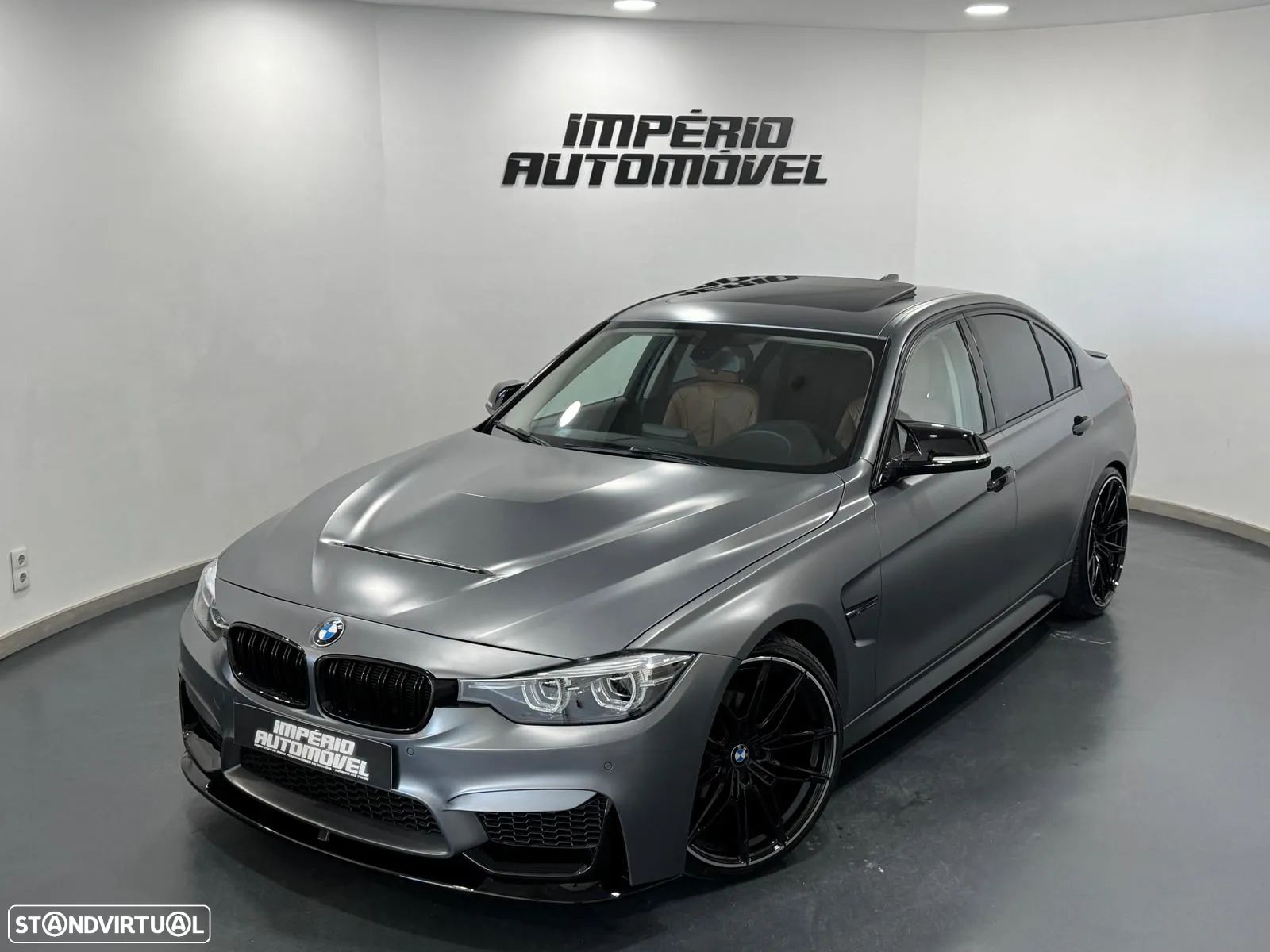 BMW 320 i Pack M - 1