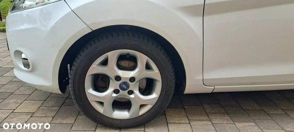 Ford Fiesta 1.25 Titanium - 14