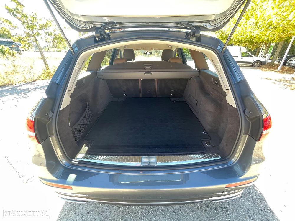 Mercedes-Benz E 220 - 10