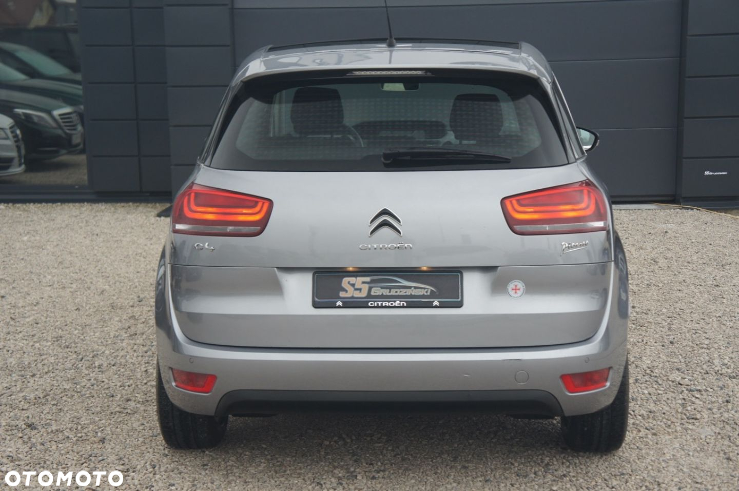 Citroën C4 Picasso - 6
