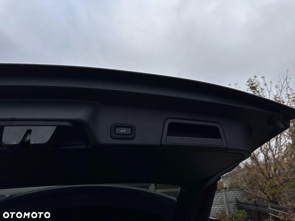 Land Rover Range Rover Evoque D150 FWD R-Dynamic - 31