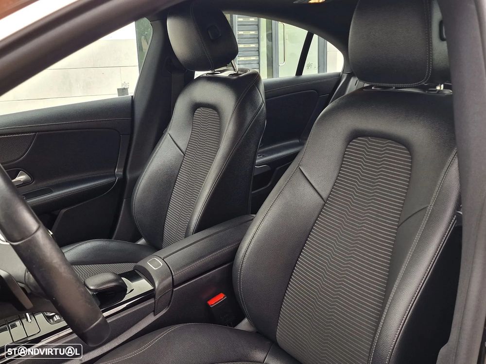 Mercedes-Benz CLA 200 7G-DCT Progressive - 15