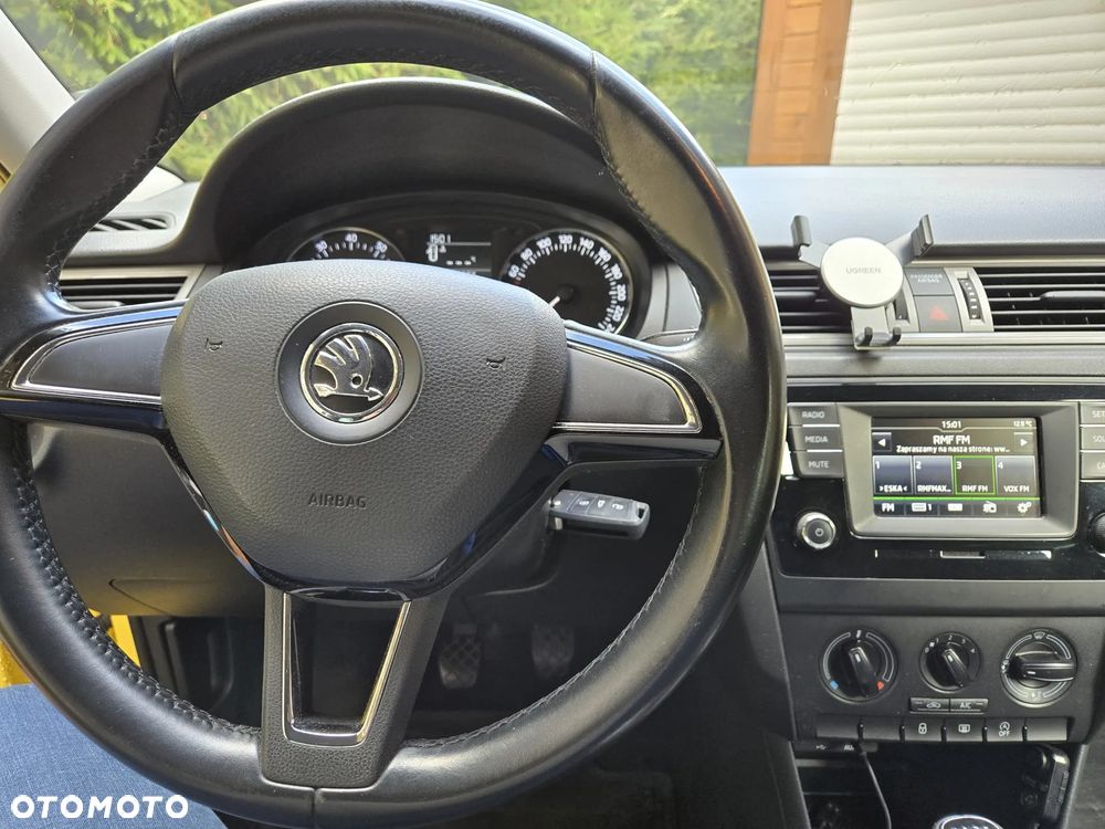 Skoda RAPID 1.2 TSI Active - 10