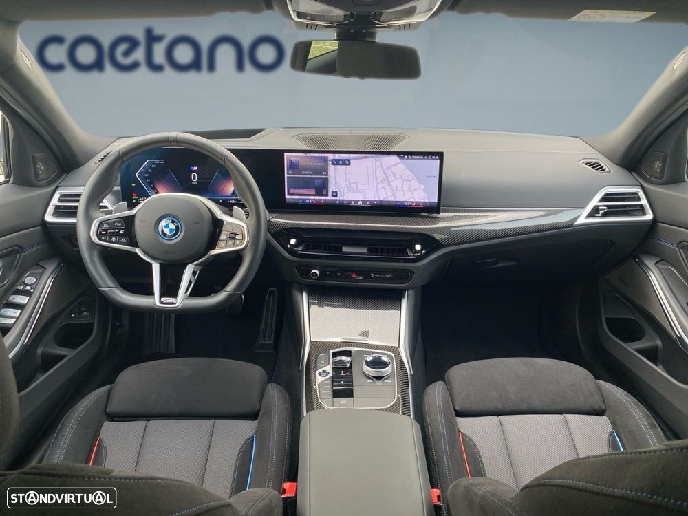 BMW 330 e Pack Desportivo M Auto - 5
