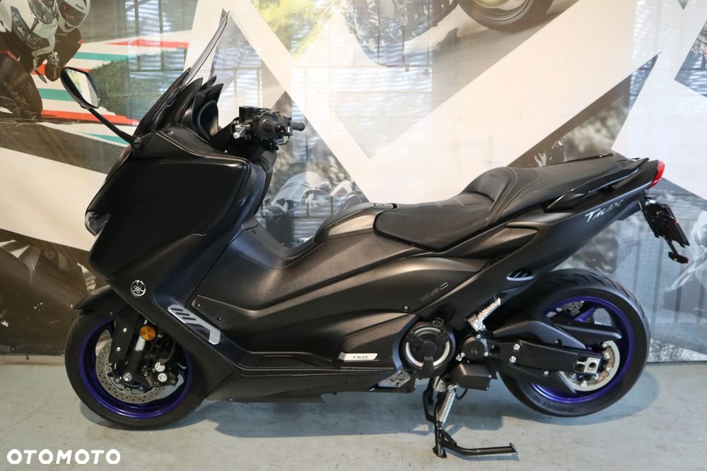 Yamaha Tmax - 6