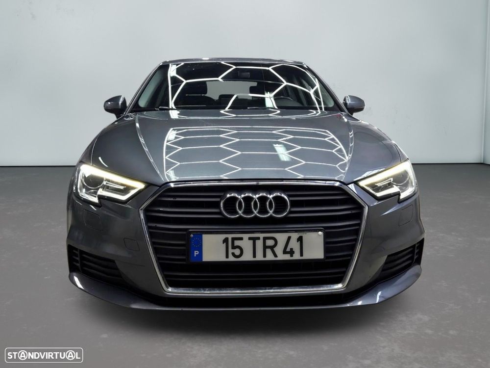 Audi A3 Sportback 1.6 TDI Design - 2