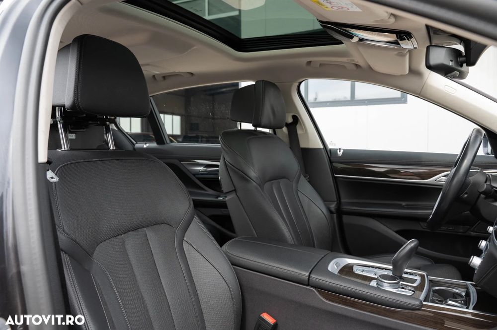 BMW Seria 7 745Le - 10