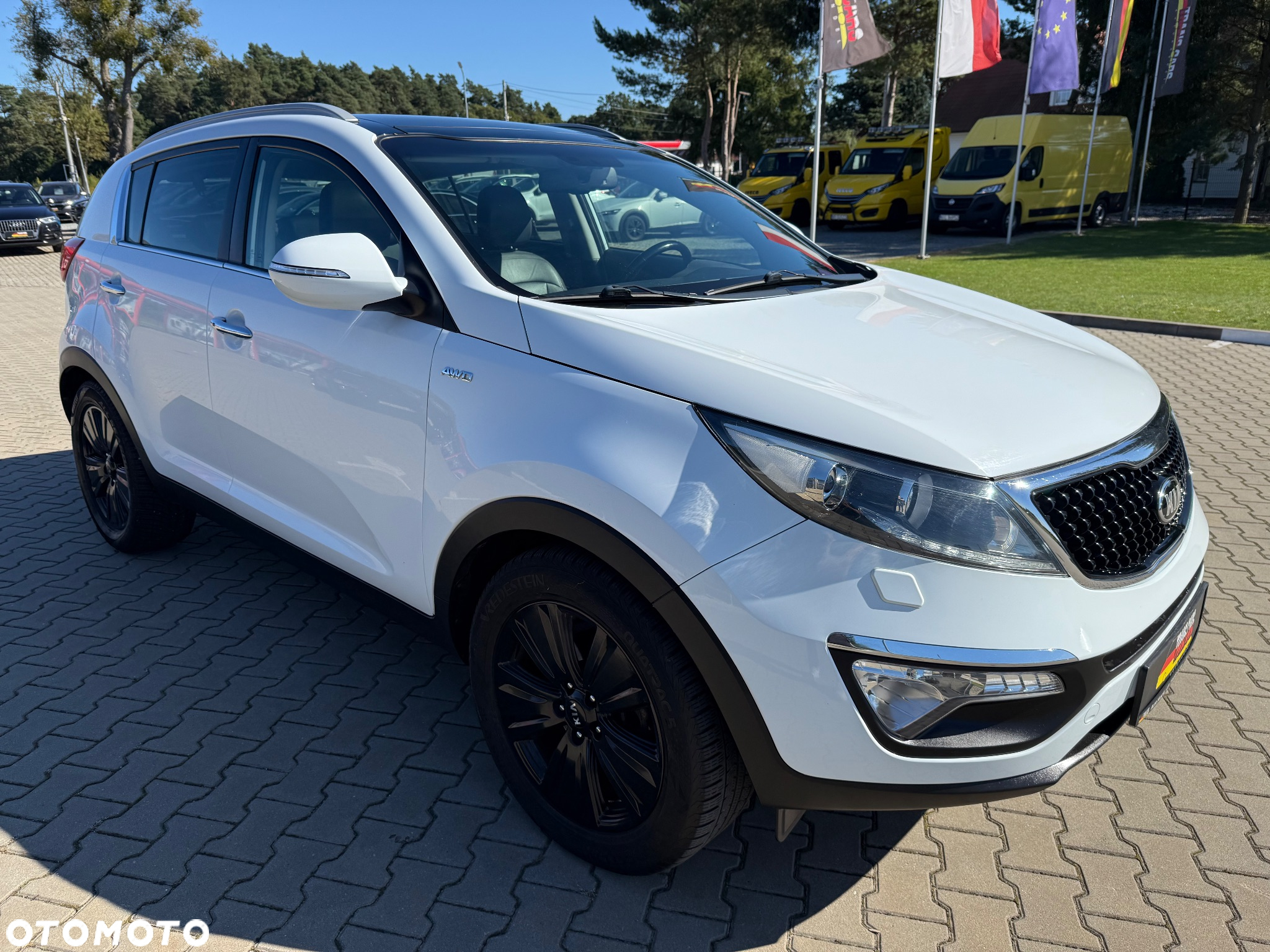 Kia Sportage 2.0 CRDI 4WD Automatik Dream-Team Edition - 11