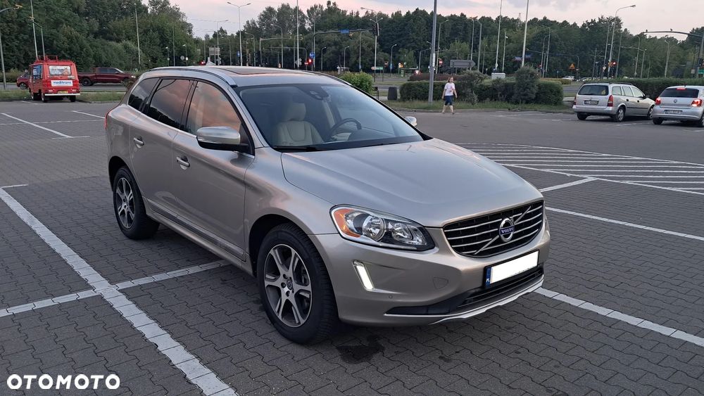 Volvo XC 60 T6 Geartronic Momentum - 1