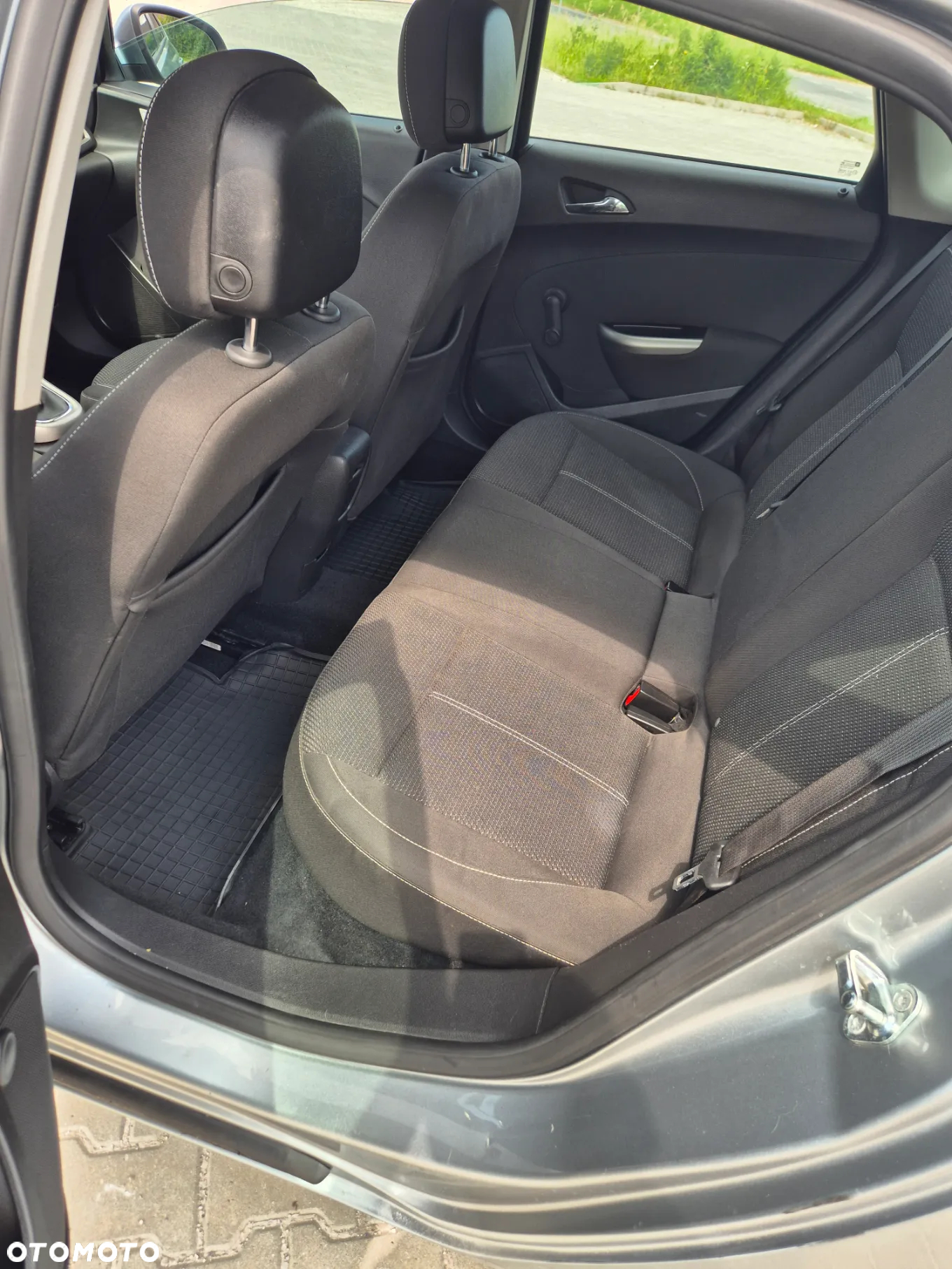 Opel Astra II 1.6 Start - 9