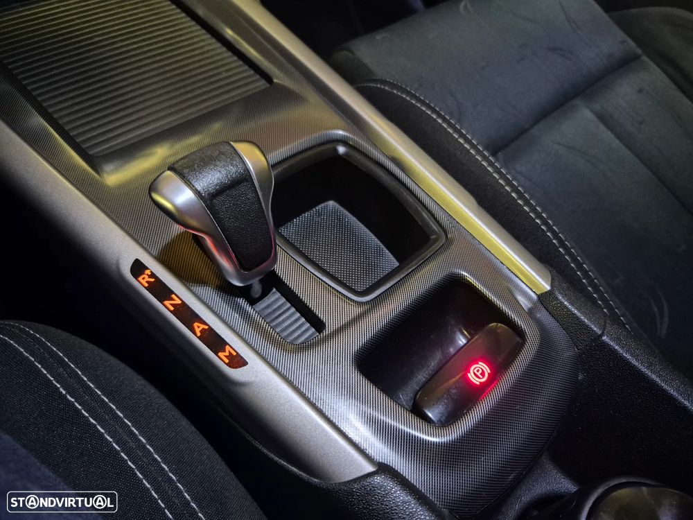 Citroën C4 e-HDi 115 ETG6 Selection - 22