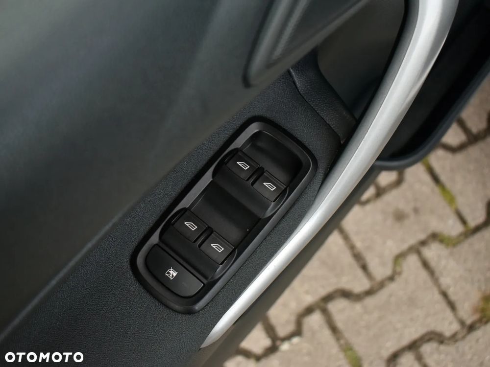 Ford Fiesta 1.25 Titanium - 22