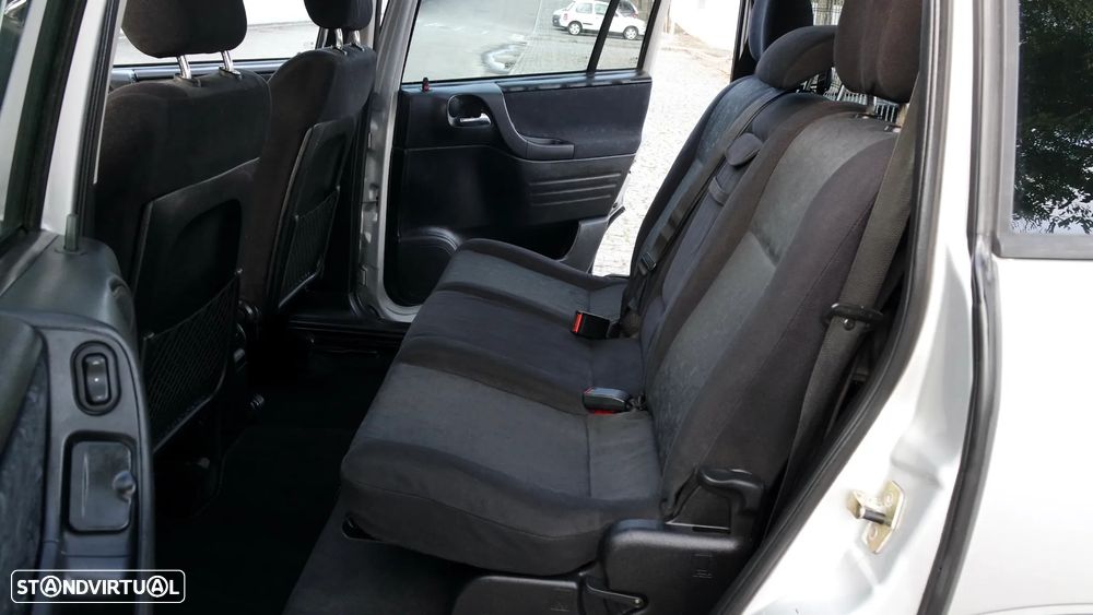 Opel Zafira 2.0 DTi Elegance - 45