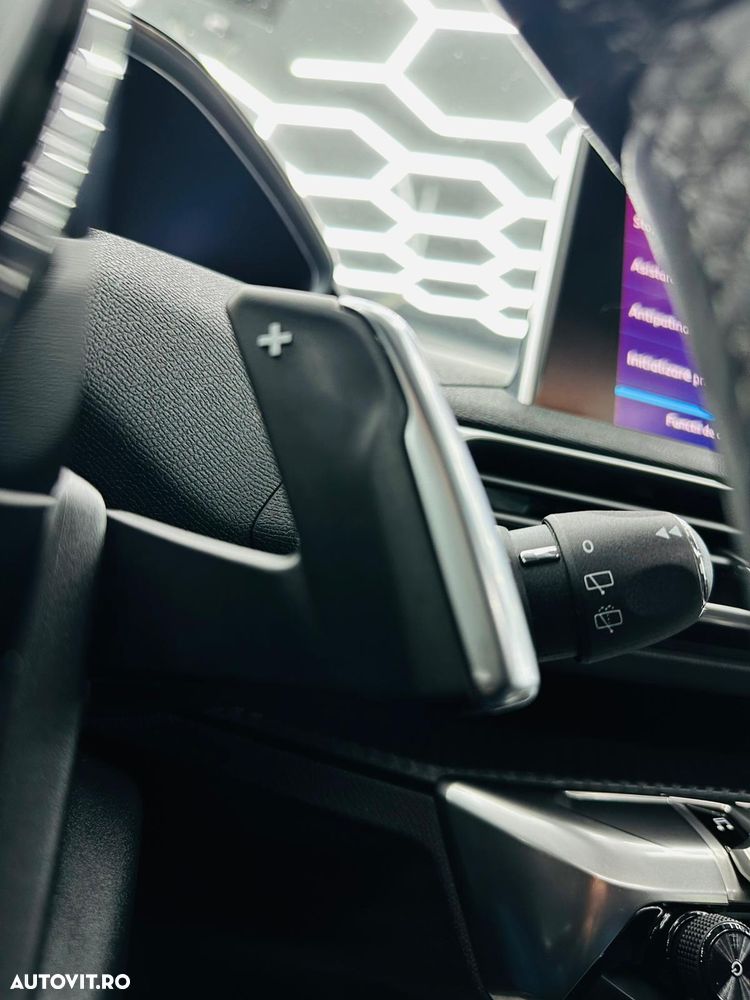 Peugeot 5008 BlueHDI 130 EAT8 Allure - 34