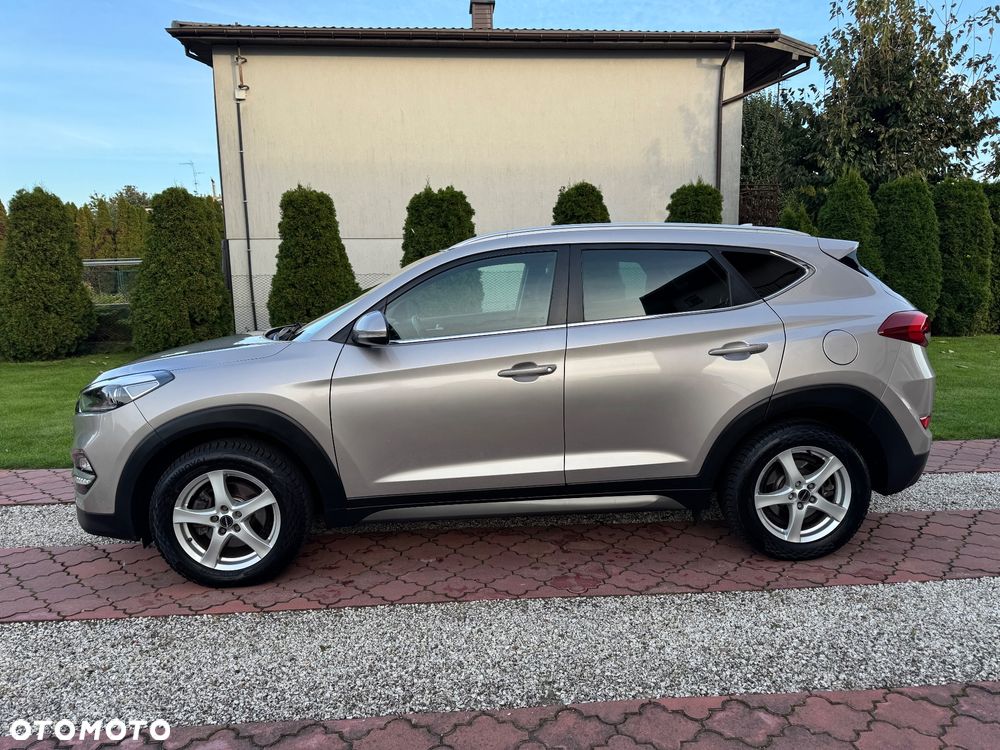 Hyundai Tucson 2.0 CRDi 4WD Automatik Style - 2