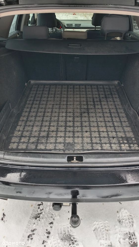 Volkswagen Passat 2.0 TDI DPF Comfortline - 13