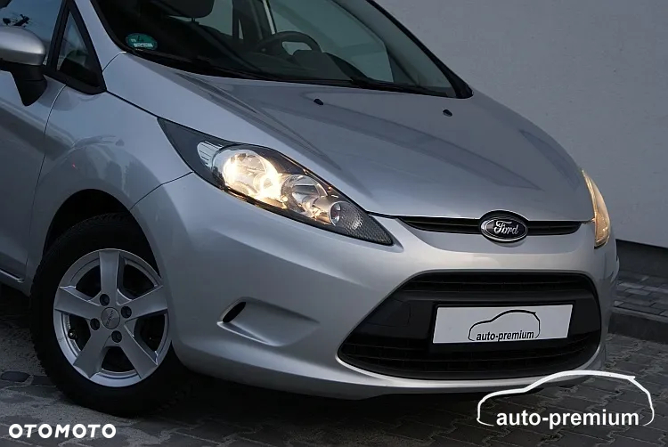 Ford Fiesta 1.25 Celebration - 39