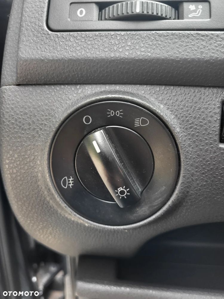 Volkswagen Polo - 40