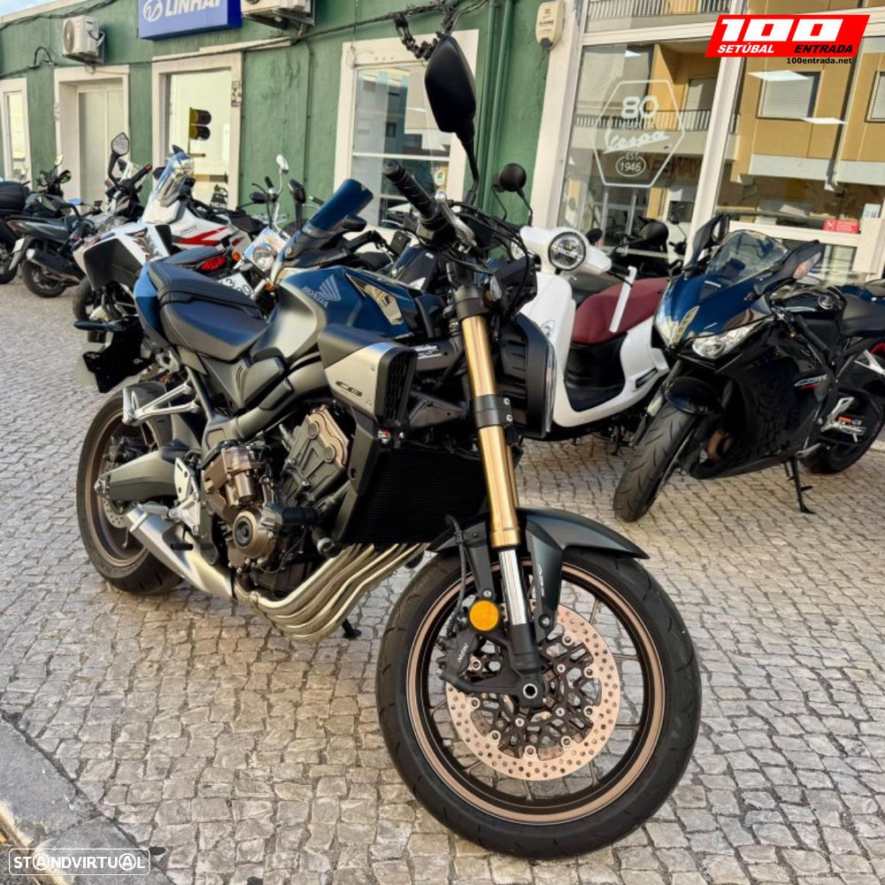 Honda CB 650 RA - 18