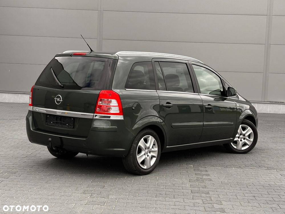 Opel Zafira 1.8 Cosmo - 6