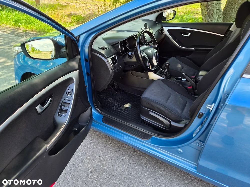 Hyundai i30 i30cw 1.4 Fifa World Cup Edition - 9
