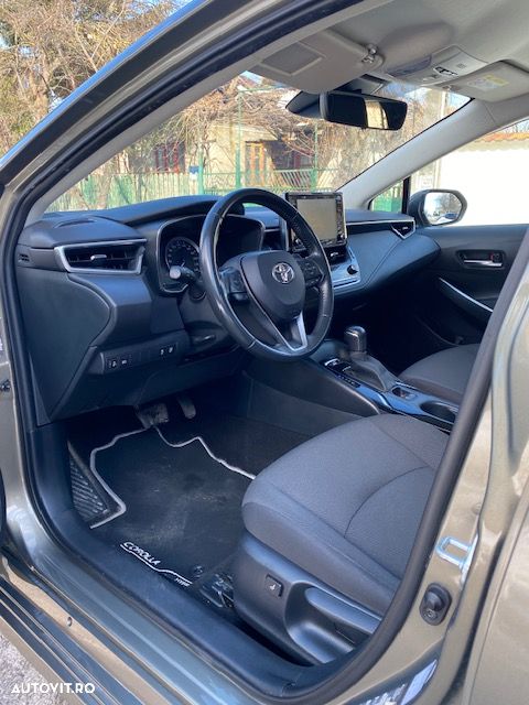 Toyota Corolla 1.8 HSD Business - 7