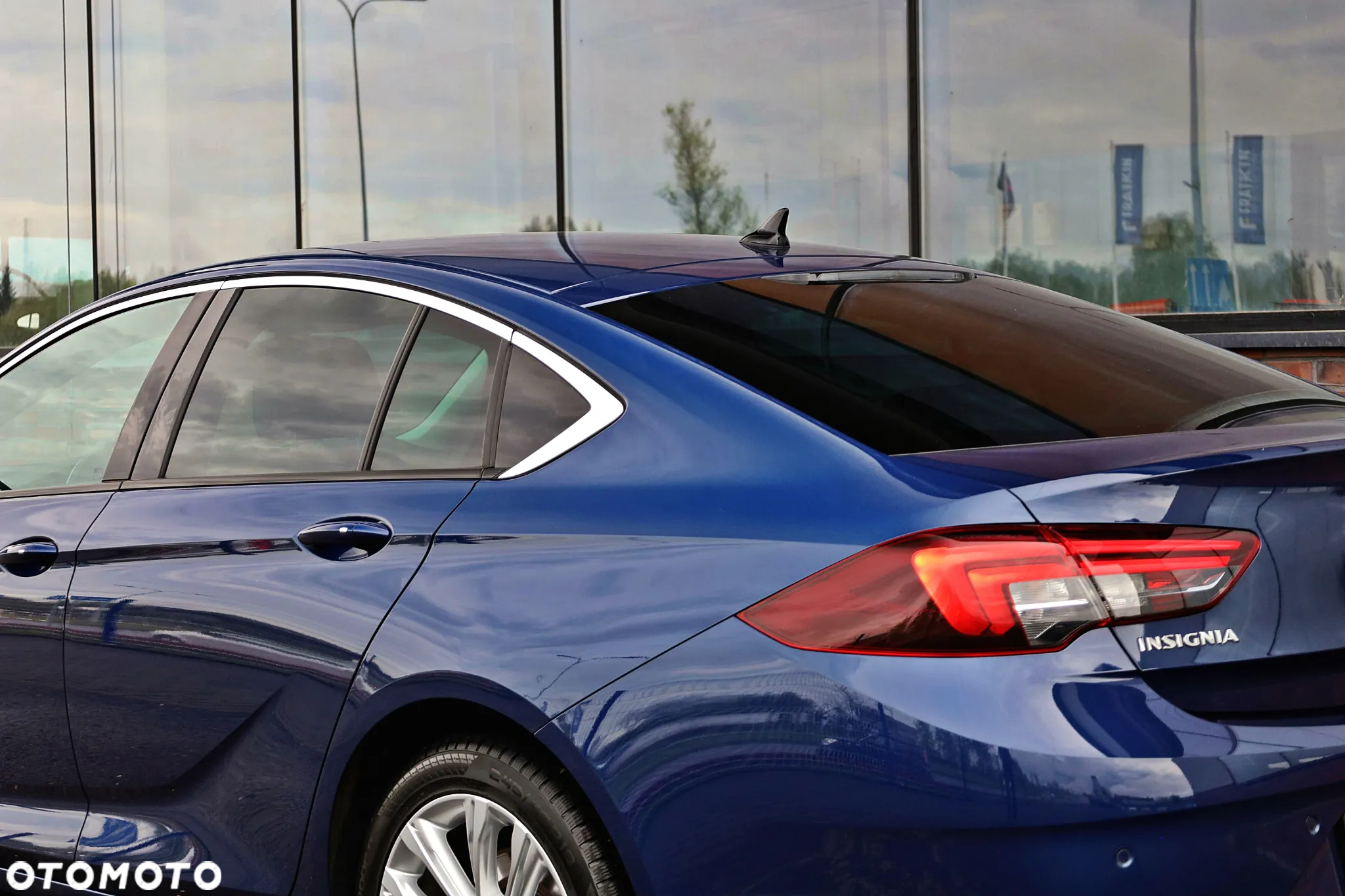 Opel Insignia 2.0 T Business Elegance S&S - 12