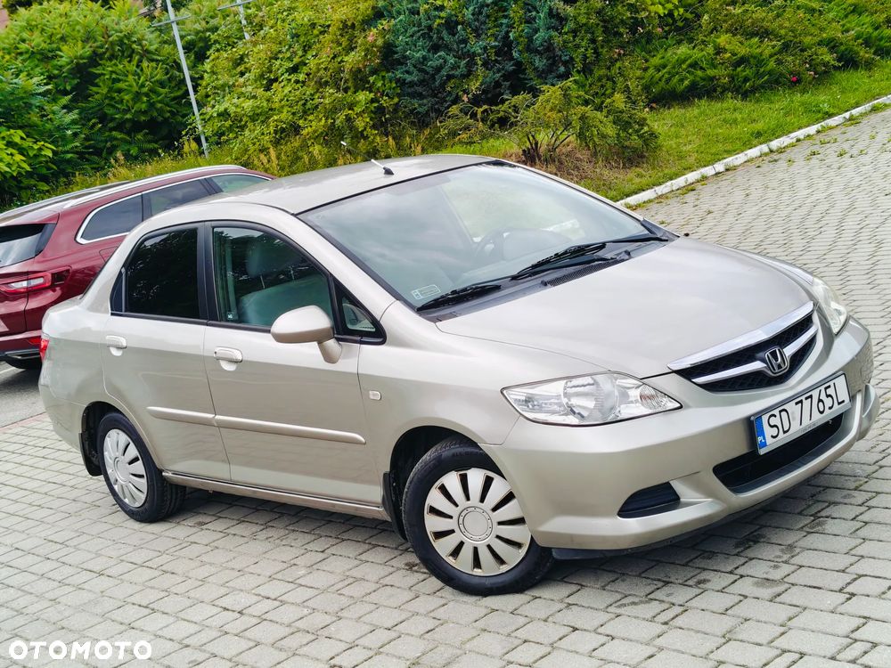 Honda City 1.4 Comfort - 2