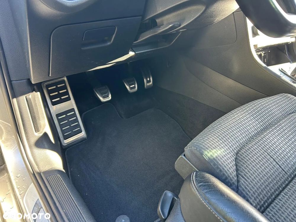 Volkswagen Golf Alltrack 2.0 TDI BMT 4Mot - 16