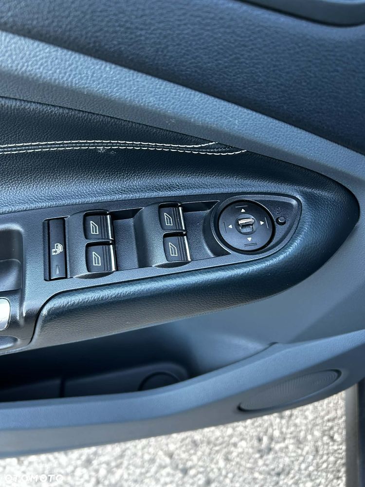 Ford Grand C-MAX 1.6 TDCi Start-Stop-System Titanium - 13