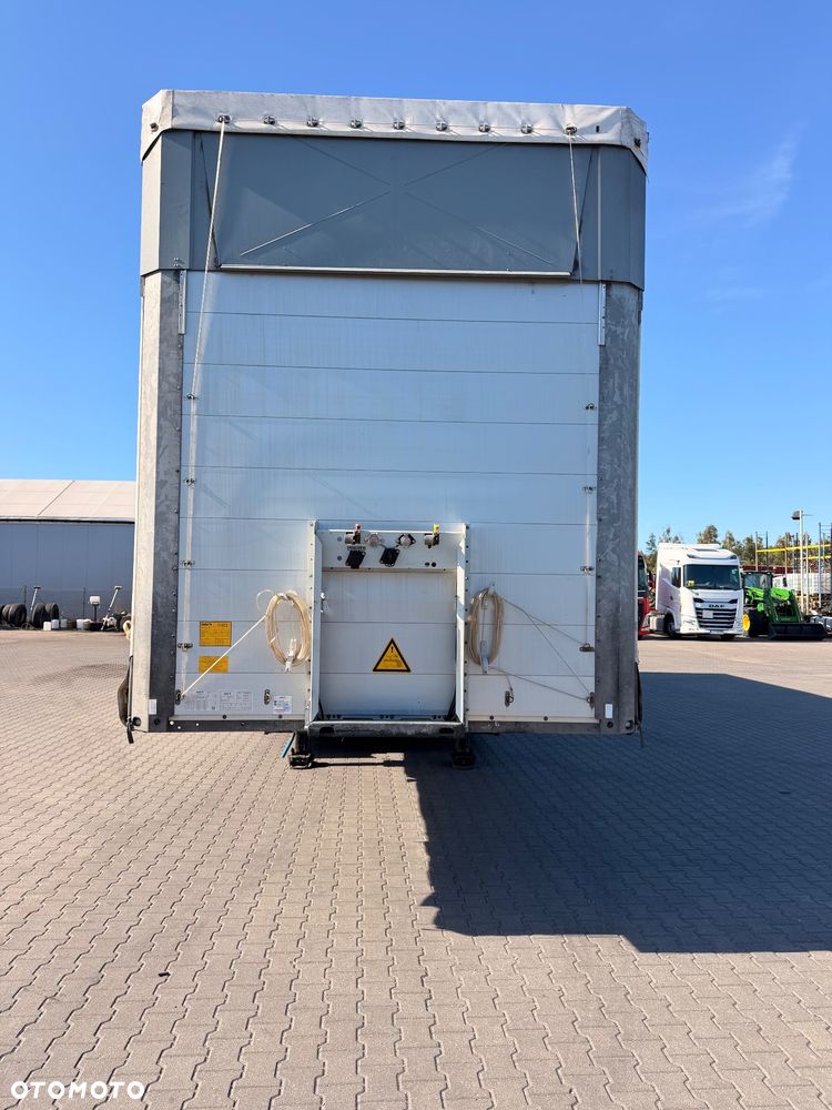Schmitz Cargobull - 3