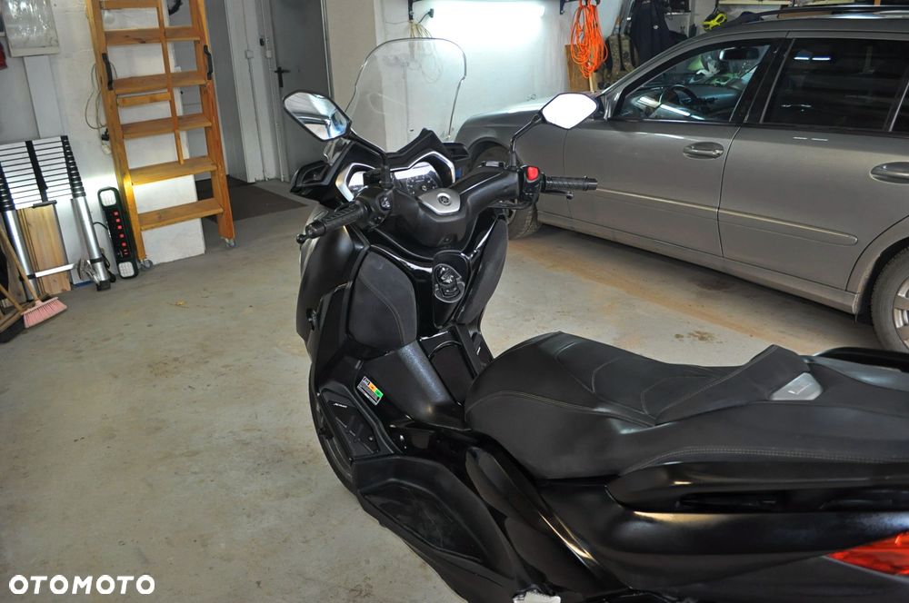 Yamaha X-max - 9