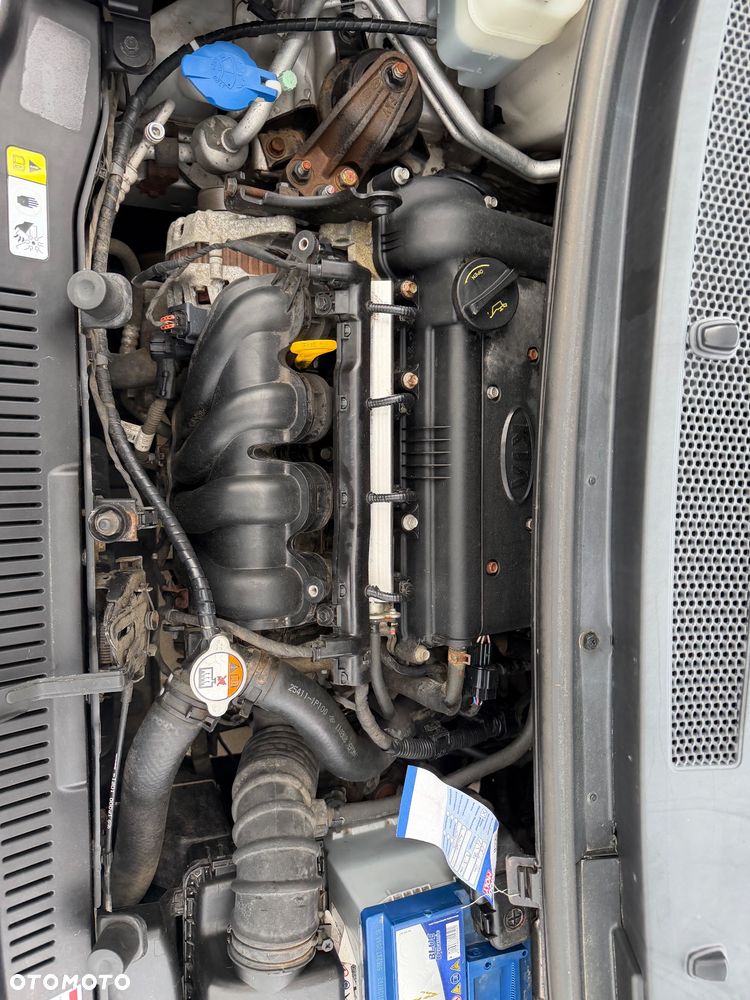 Kia Venga 1.6 CVVT Titanium Collection - 38